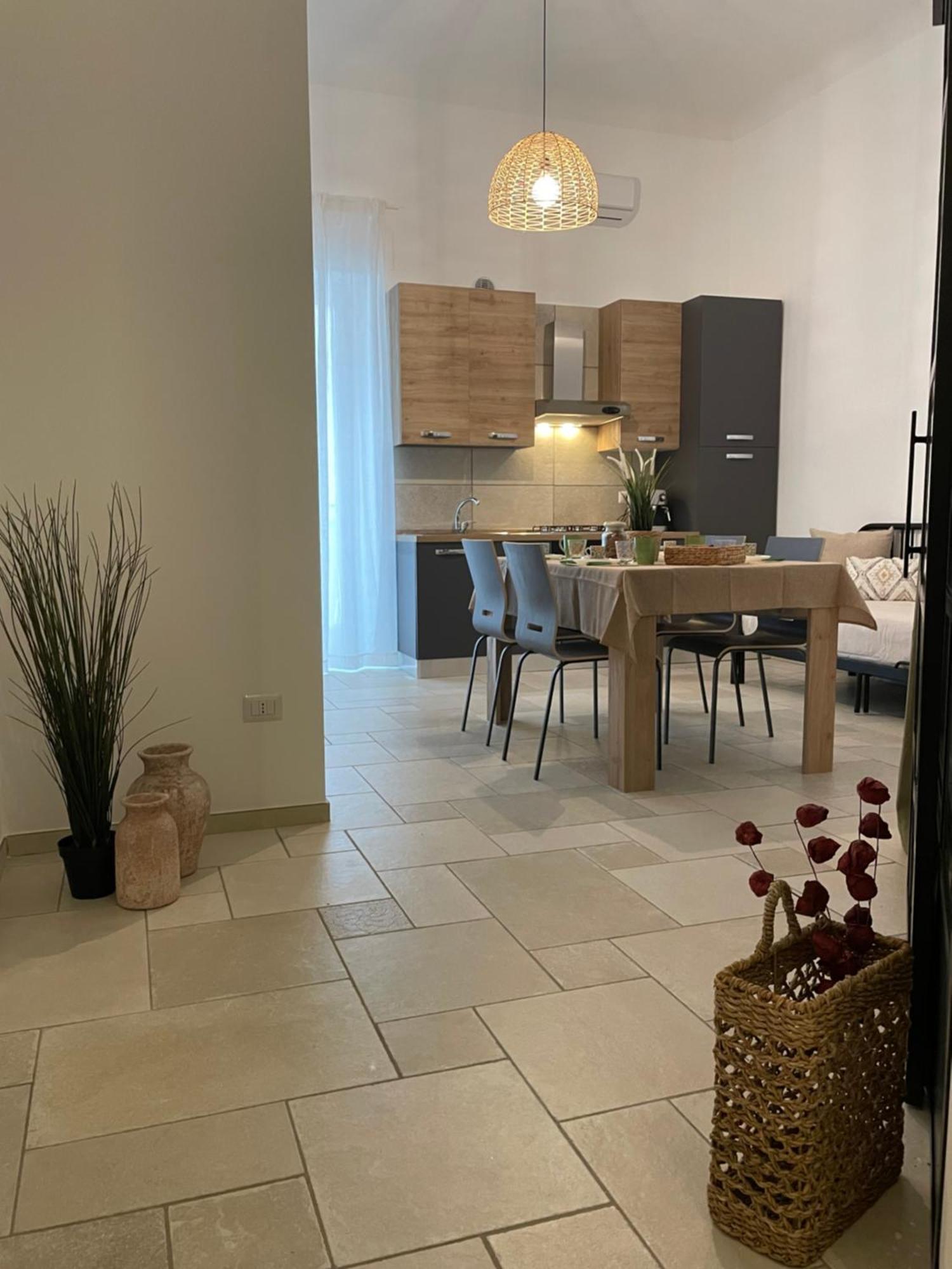 Maioliche Apartment Margherita Di Savoia Exterior foto
